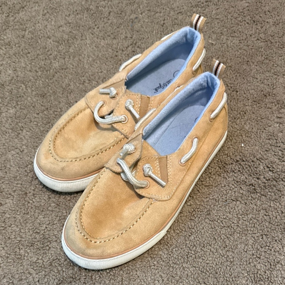 Cat & Jack Boy's Reece Slip On Boat Shoes Beige Size 2 Boat Shoes